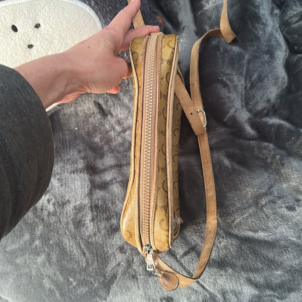 Celine coated canvas vintage tan and brown crossbody damaged strap - Picture 8 of 13